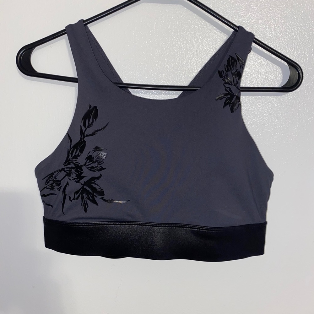 Fabletics Sports Bra & Legging Set